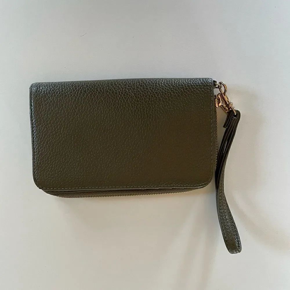 EUC a new day Womens Olive Green Clutch Wristlet